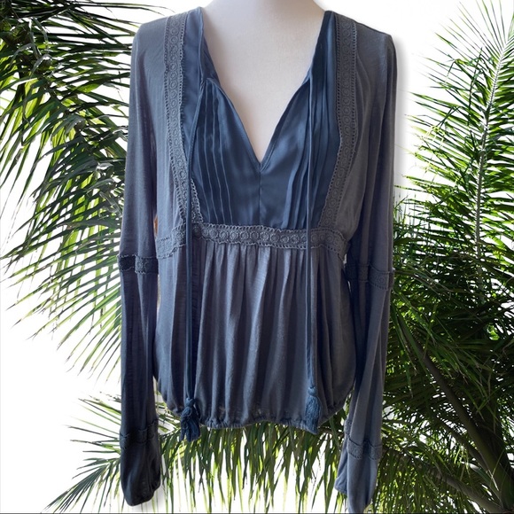 American Rag Peasant Top - Picture 1 of 5